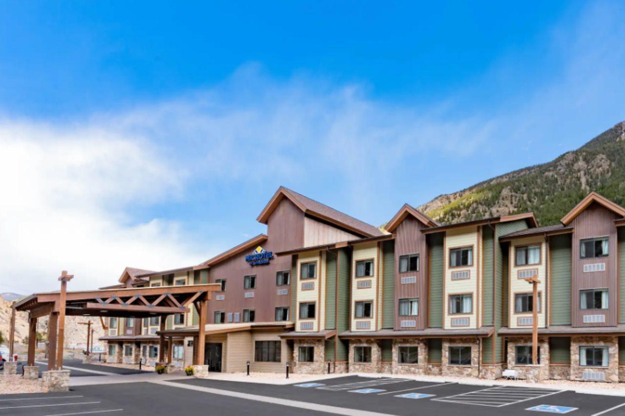 Microtel Inn & Suites By Wyndham Georgetown Lake Экстерьер фото