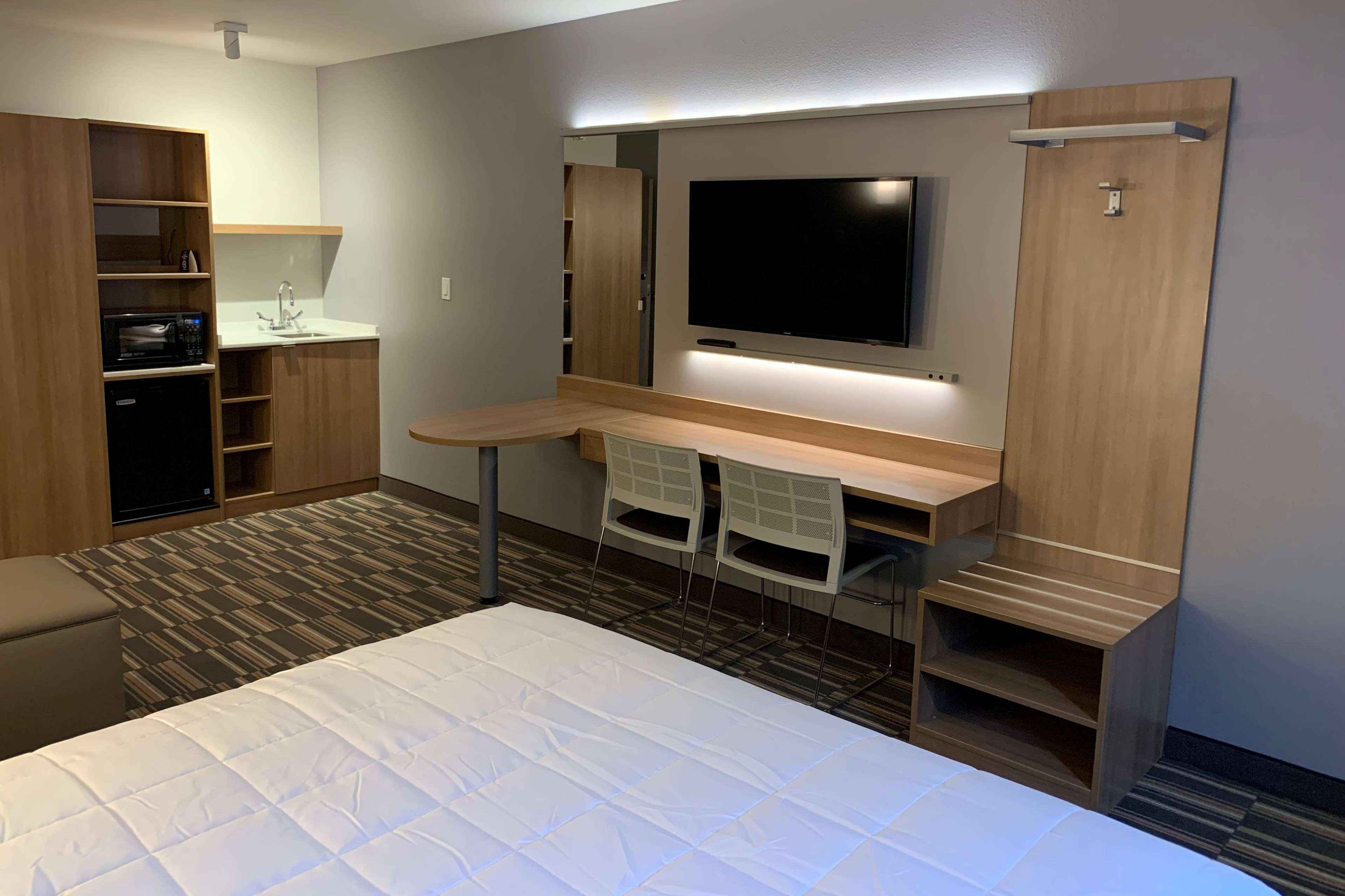 Microtel Inn & Suites By Wyndham Georgetown Lake Экстерьер фото