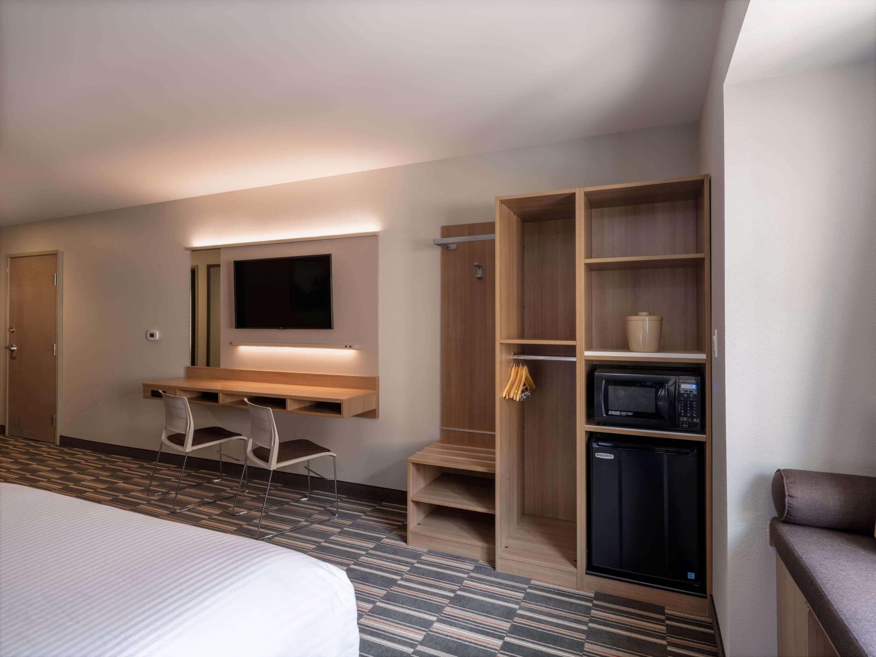 Microtel Inn & Suites By Wyndham Georgetown Lake Экстерьер фото